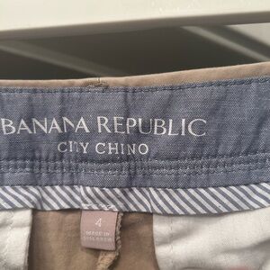 Banana Republic Chino Size 4 Women’s-great condition